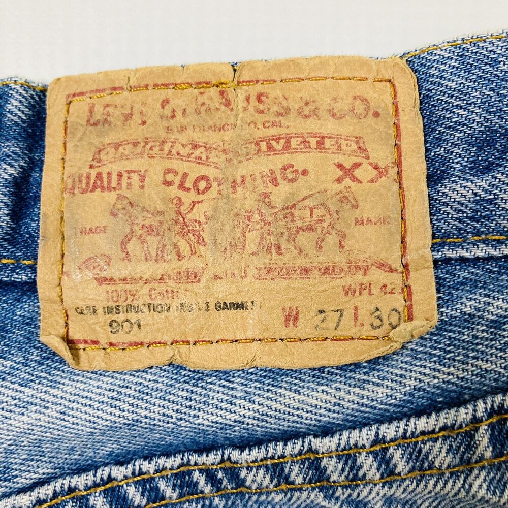 Levis Shorts Womens 27 Vintage 901 High Rise Button Fly Denim Destroyed Cut Off - Picture 3 of 11